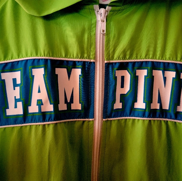 NWOT Vintage PINK Windbreaker - Picture 5 of 5